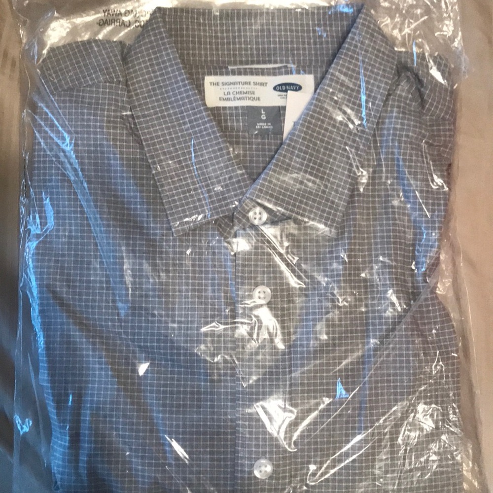 Old navy signature shirt